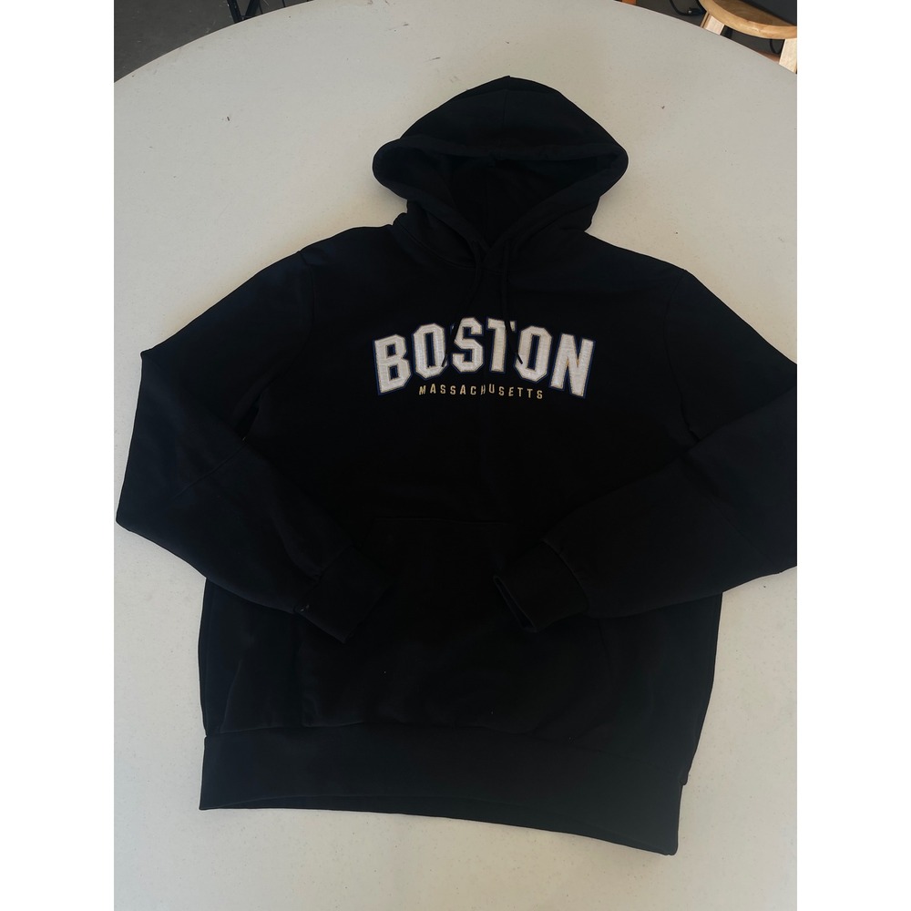 HM Divided Boston Massachusetts Hoodie Mens Large Black Pullover Sweatshirt